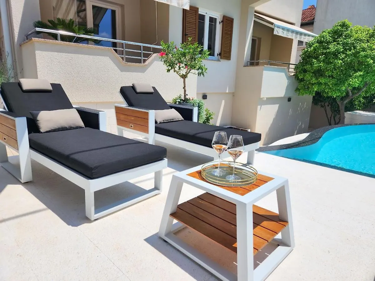 Calypso Royal Apartment Zadar